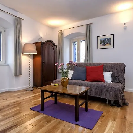 Stone House Pelago Апартаменты *